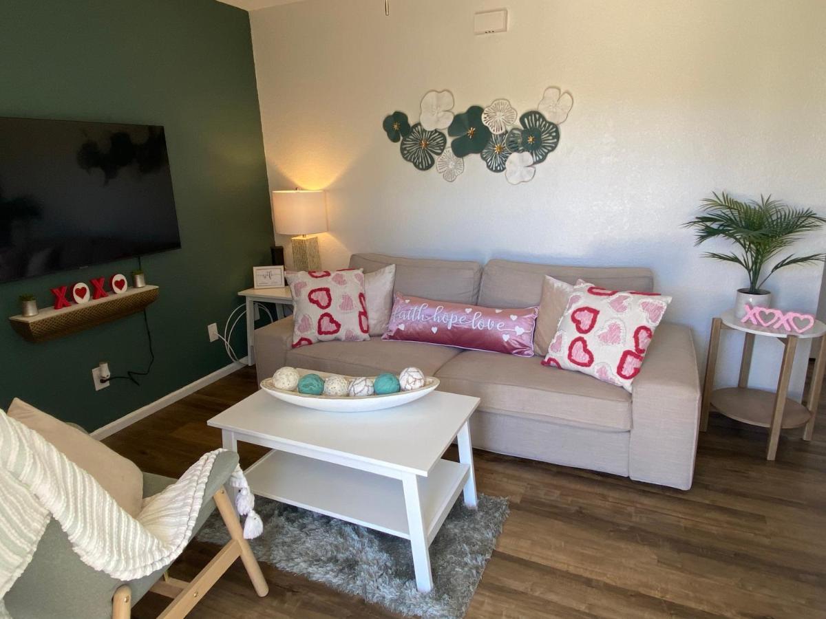 Contemporary 2-Bedroom Rental Unit Eagle Pass Esterno foto