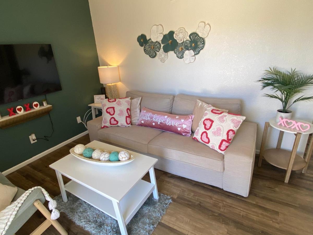 Contemporary 2-Bedroom Rental Unit Eagle Pass Esterno foto
